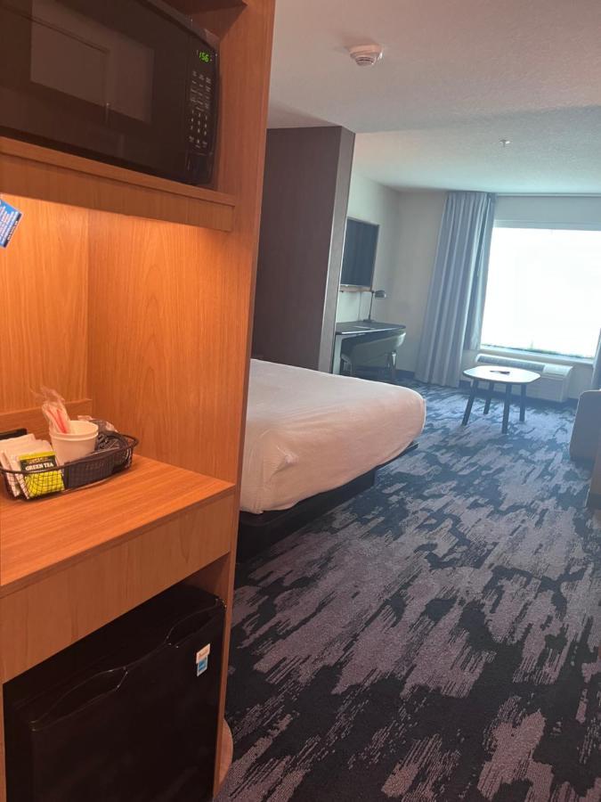 Fairfield Inn & Suites By Marriott Oskaloosa Buitenkant foto