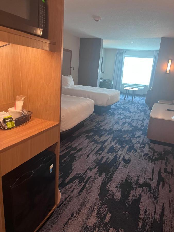 Fairfield Inn & Suites By Marriott Oskaloosa Buitenkant foto